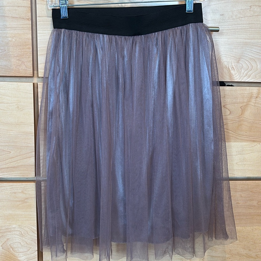 Playful tulle skirt mauve size small